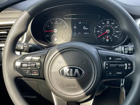 Used 2018 Kia Sorento L FWD image 12