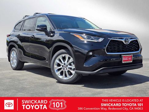 New 2026 Toyota Highlander Limited AWD/4WD image 1