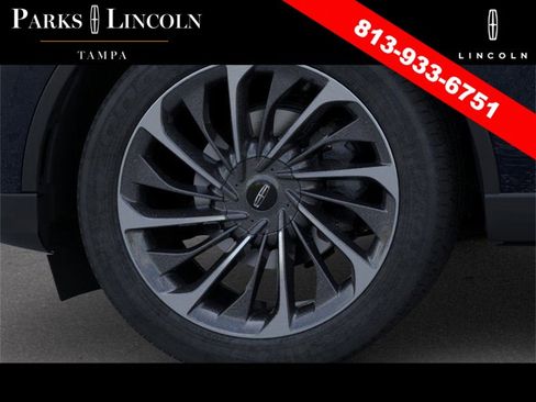 New 2025 Lincoln Aviator Reserve w/ Luxury Package image 41