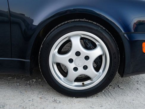 Used 1992 Porsche 911 Turbo image 12