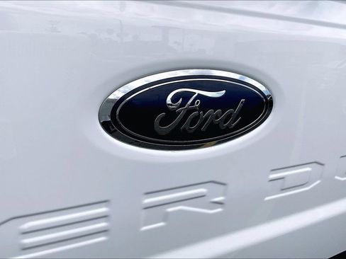 Used 2023 Ford F250 XL w/ XL Off-Road Package AWD/4WD image 7