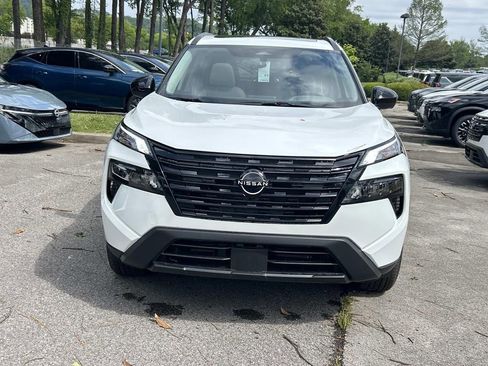 New 2026 Nissan Rogue SV AWD/4WD image 2