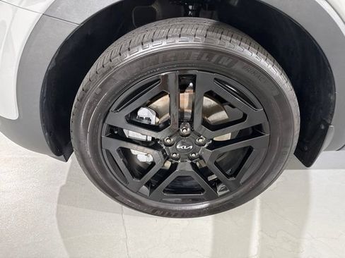 Used 2023 Kia Telluride SX Prestige X-Line AWD/4WD image 4