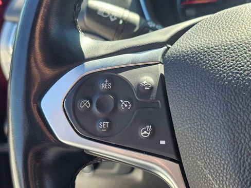 Used 2023 Chevrolet Traverse LT FWD image 30