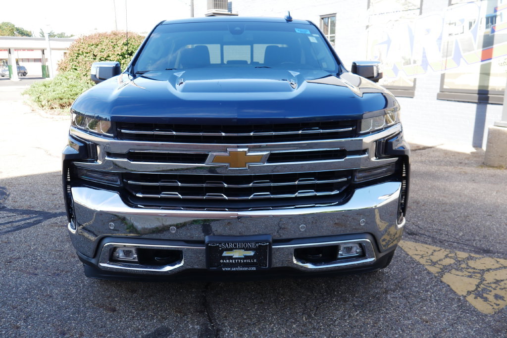 Used 2019 Chevrolet Silverado 1500 LTZ w/ LTZ Premium Package AWD/4WD image 2
