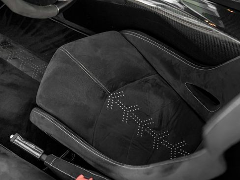 Used 2010 Lamborghini Murcielago LP 670-4 SV image 15