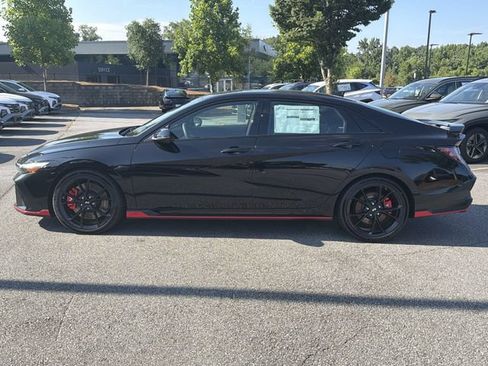 New 2026 Hyundai Elantra N FWD image 4