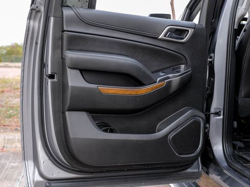 Used 2019 GMC Yukon XL Denali w/ Denali Ultimate Package image 55