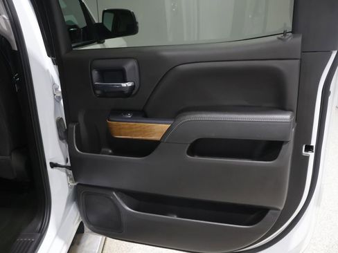 Used 2018 Chevrolet Silverado 1500 LTZ w/ Sport Package AWD/4WD image 21