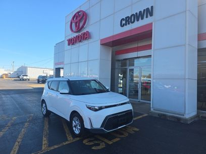 Used 2024 Kia Soul LX w/ Option Group 015