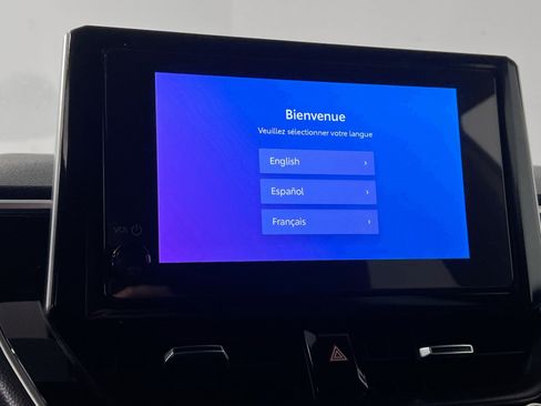 Used 2024 Toyota Corolla Cross XSE image 27