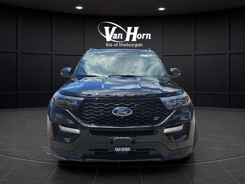 Used 2021 Ford Explorer ST w/ Equipment Group 401A AWD/4WD image 3