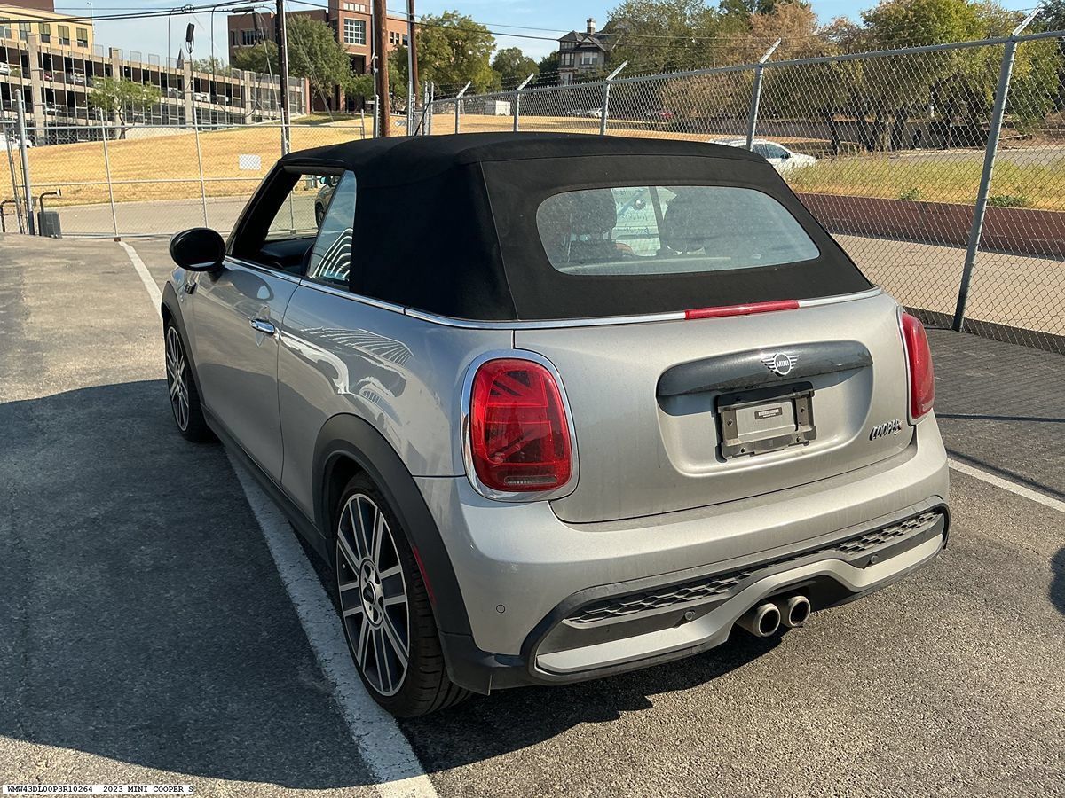 Used 2023 MINI Cooper S FWD image 9