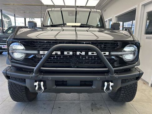 Used 2022 Ford Bronco Wildtrak image 5