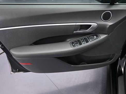 Used 2021 Hyundai Sonata SE image 26