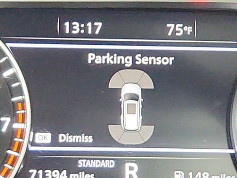 Used 2022 Nissan Pathfinder SL w/ SL Premium Package image 31