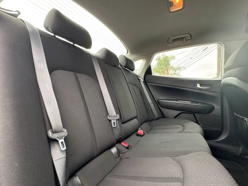 Used 2018 Kia Optima LX FWD image 29