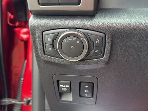 Certified 2020 Ford F150 XLT w/ Equipment Group 302A Luxury image 18