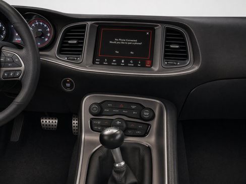 Used 2019 Dodge Challenger R/T Scat Pack w/ Driver Convenience Group RWD image 23