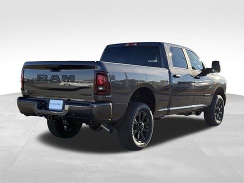 New 2026 RAM 2500 Big Horn AWD/4WD image 6