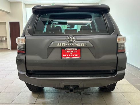 Certified 2021 Toyota 4Runner SR5 Premium w/ Moonroof Package AWD/4WD image 5