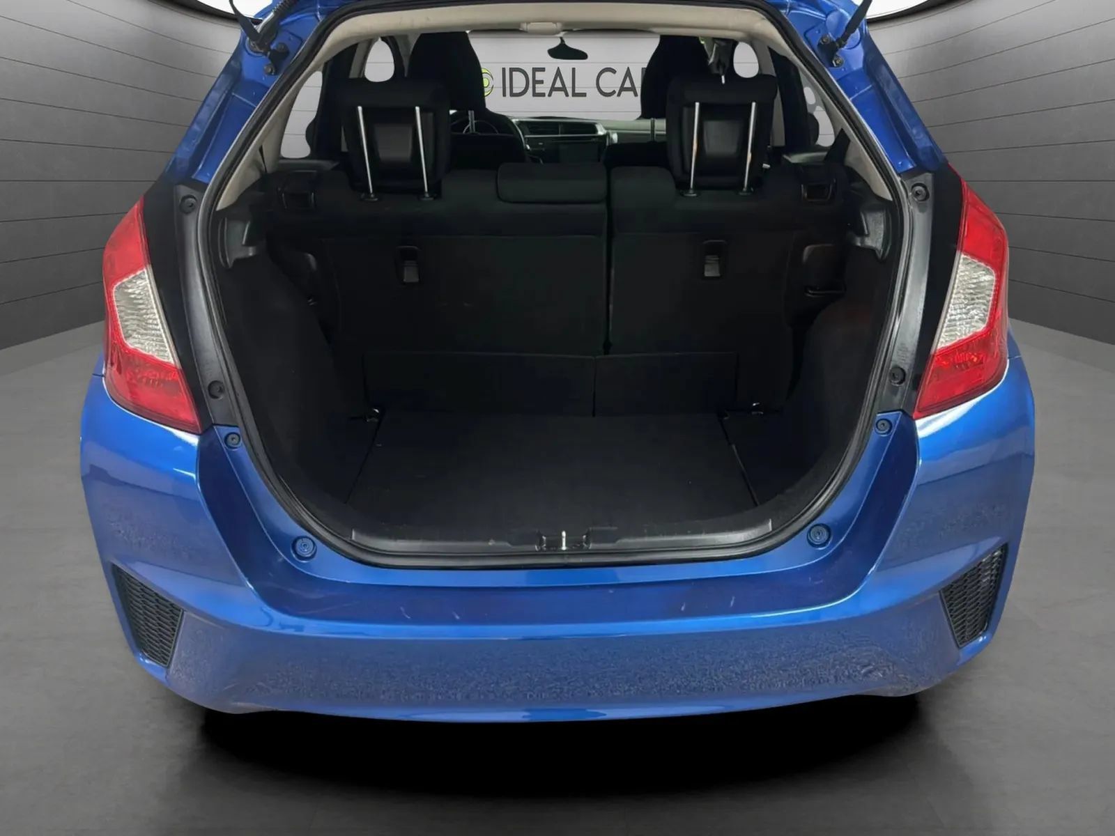 Used 2016 Honda Fit EX image 20