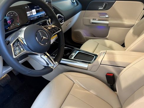 New 2025 Mercedes-Benz GLA 250 image 10