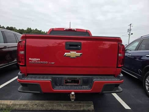 Used 2019 Chevrolet Colorado W/T w/ WT Convenience Package RWD image 3