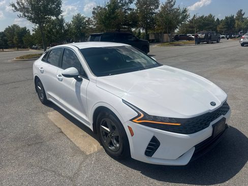 Used 2021 Kia K5 LXS AWD/4WD image 3