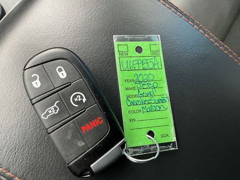 Used 2020 Jeep Grand Cherokee Summit image 35