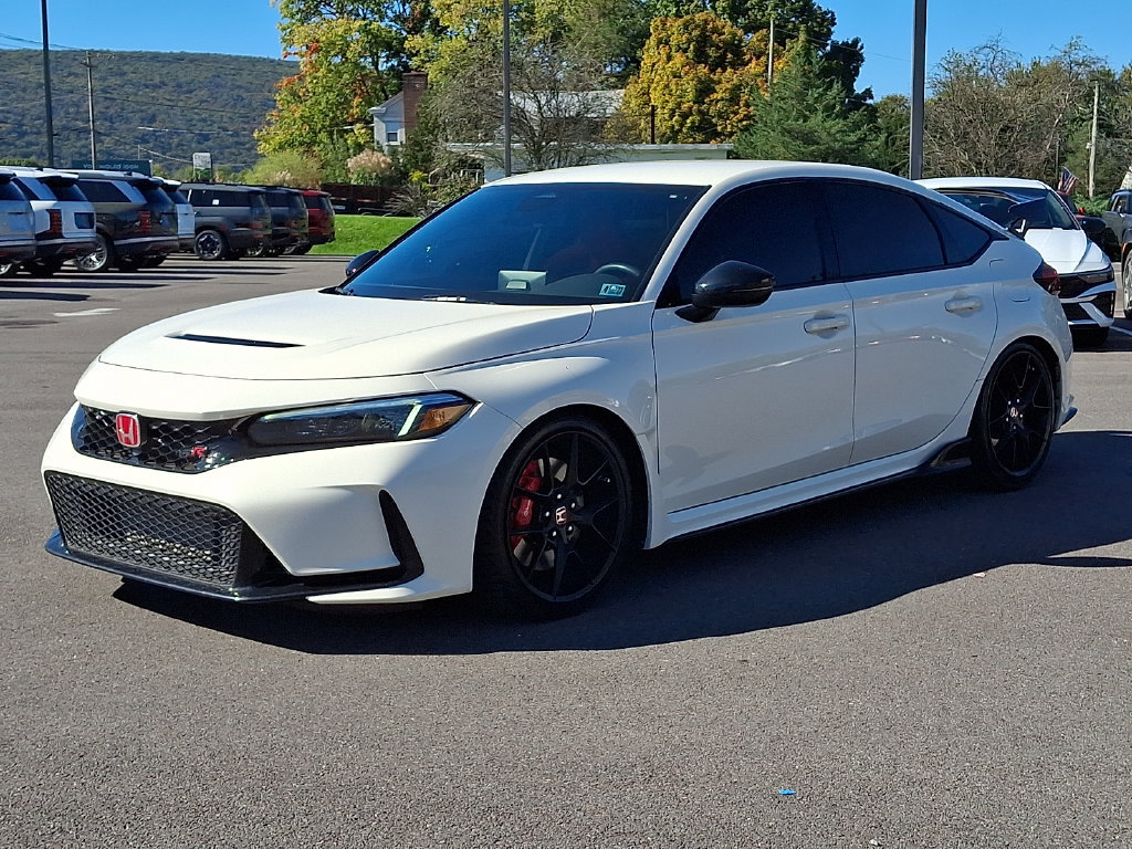 Used 2024 Honda Civic Type R image 6