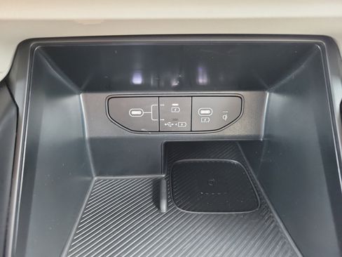 Certified 2025 Kia Sorento EX w/ Panoramic Sunroof Package image 37