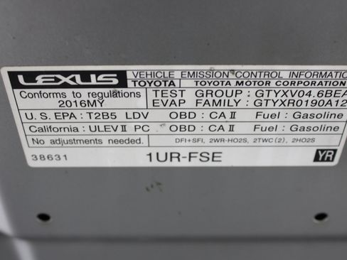 Used 2016 Lexus LS 460 image 77