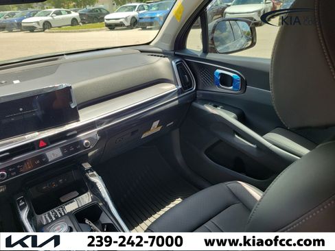 New 2026 Kia Sorento EX FWD image 18