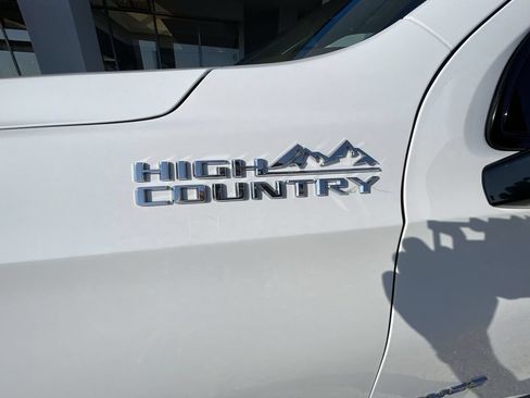 Certified 2023 Chevrolet Tahoe High Country w/ Premium Package 2 AWD/4WD image 33