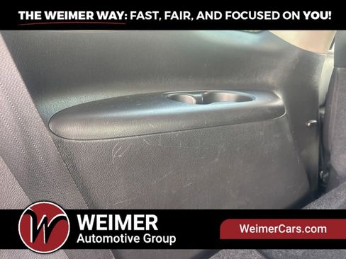 Used 2022 Nissan Armada SV AWD/4WD image 17