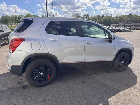 Used 2020 Chevrolet Trax LS w/ Tint and Cruise Package image 7