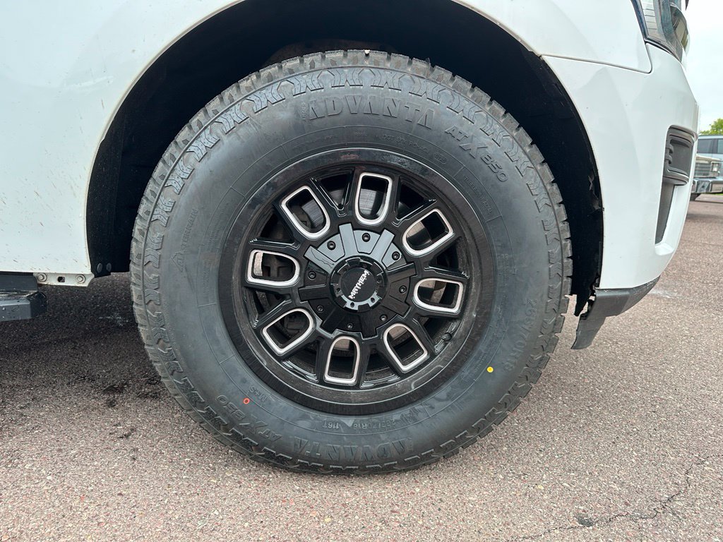 Used 2022 Ford Expedition XL AWD/4WD image 39