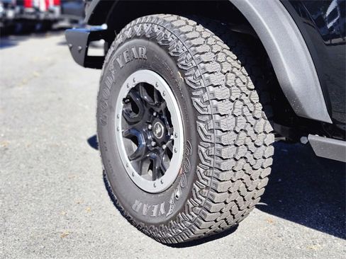 New 2025 Ford Bronco Badlands w/ Sasquatch Package image 29