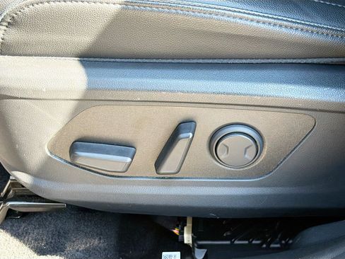 Used 2024 Hyundai Santa Cruz Limited image 25