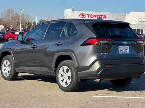 Used 2024 Toyota RAV4 LE image 6
