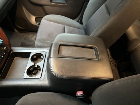 Used 2012 Chevrolet Tahoe LS w/ Convenience Package image 41