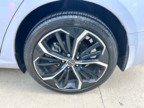 Certified 2024 Nissan Altima 2.5 SR image 17