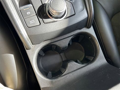 Used 2021 MAZDA CX-5 Touring image 26