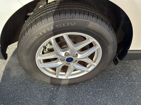 Used 2022 Ford Edge SEL w/ Convenience Package image 33