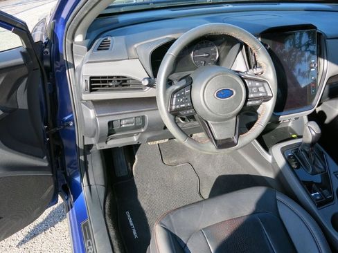 Used 2024 Subaru Crosstrek 2.5i Limited AWD/4WD image 11