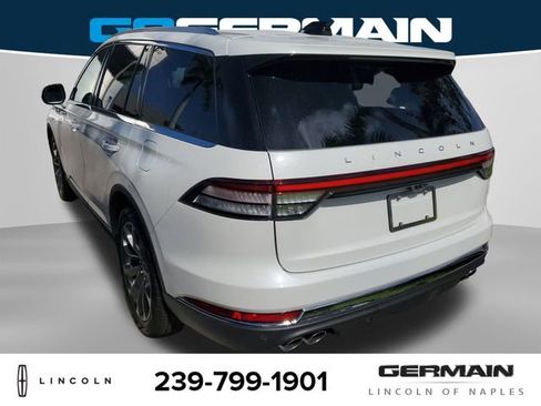 New 2025 Lincoln Aviator Reserve image 10
