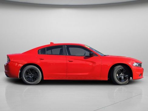 Used 2023 Dodge Charger SXT image 11