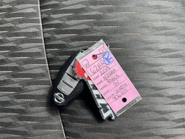 Used 2018 Nissan Rogue SV AWD/4WD image 33