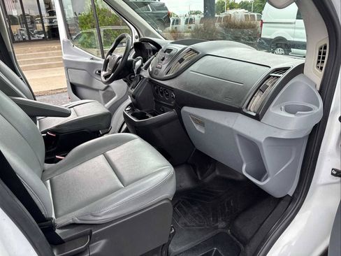 Used 2019 Ford Transit 250 138 RWD image 19